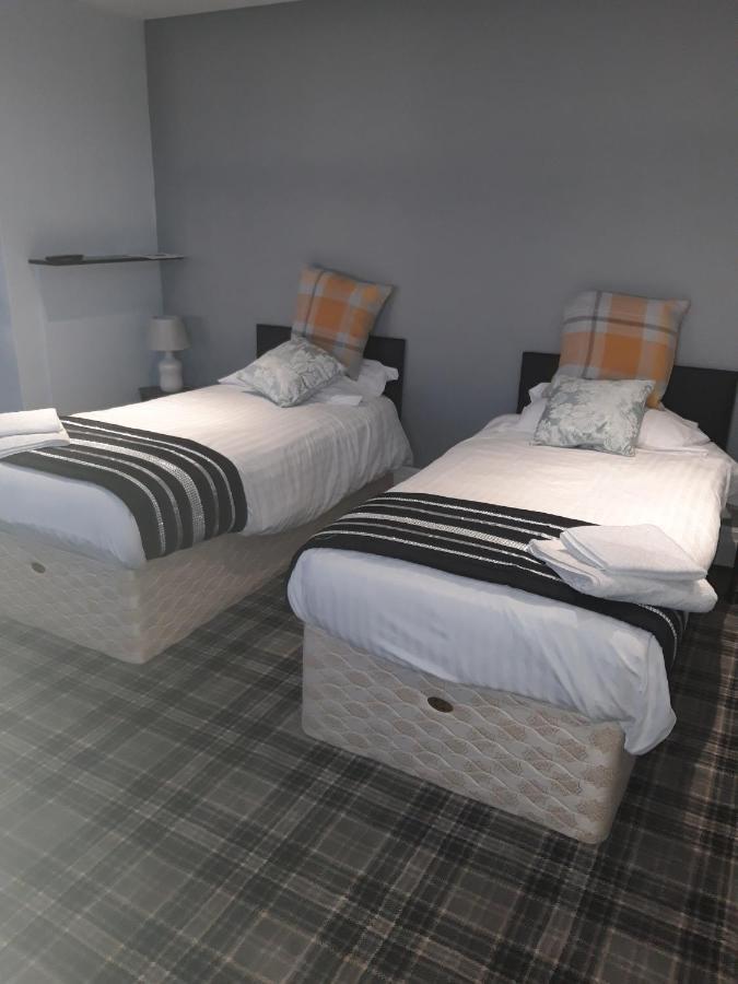 Cross Hands Hotel Newport  Extérieur photo